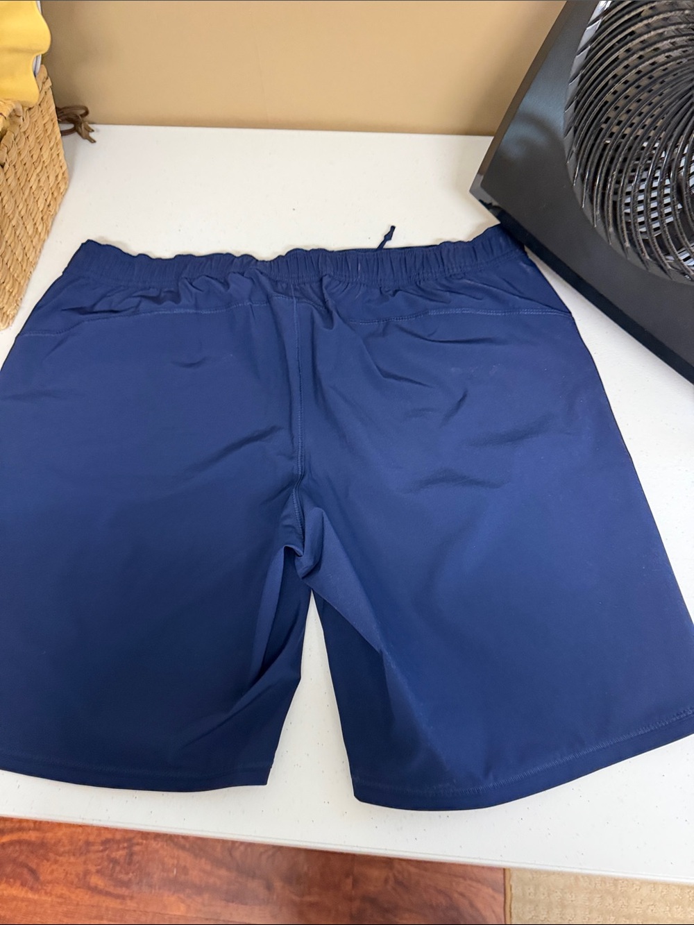 Lands' End ladies board shorts - Picture 3 of 6